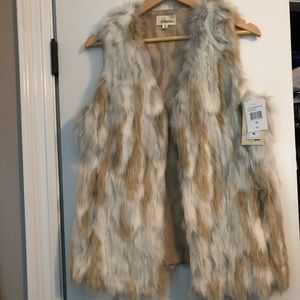 Fur vest